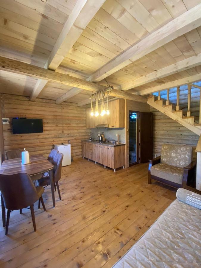 Guest House On Angisa 바투미 외부 사진