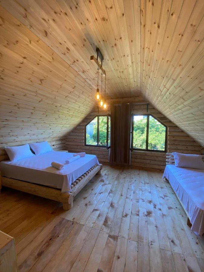 Guest House On Angisa 바투미 외부 사진